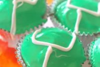 Gridiron Goal Cupcakes