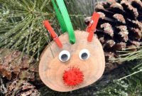 Adorable Wood Slice Rudolph Holiday Keepsake