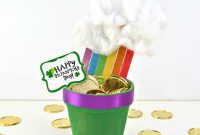 St Patricks Day Lucky Rainbow Gold Planter