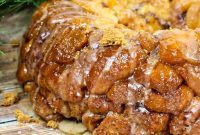 Spiced Gingerbread Pull-Apart Bread