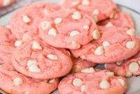 Fluffy Strawberry Cake Cookies