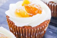 Spiced Apple Crumble Cupcakes