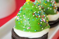 Festive Strawberry Pyramids