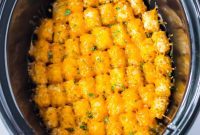 Crockpot Cheesy Tater Tot Bake