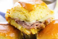 Roast Beef & Provolone Dippers