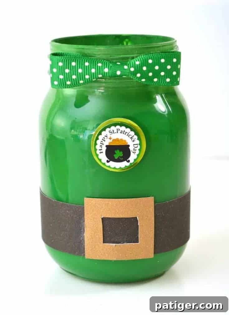 Finished Leprechaun Mason Jar with decorative sticker