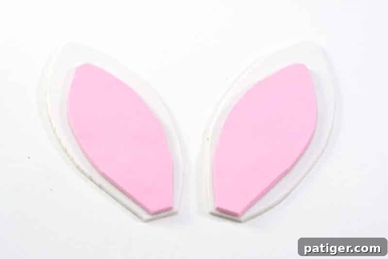 Hoppy Easter Headband Craft 6 Get in the Easter spirit with this easy no sew DIY Bunny Ears Headband. This easy bunny headband craft is perfect for boys and girls alike, as the flower can be left out or replaced with a little top hat!