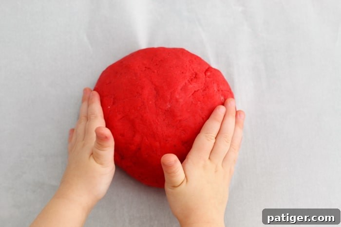 A non-toxic, taste-safe, apple scented playdough recipe perfect for Fall sensory play at home or in the classroom.
