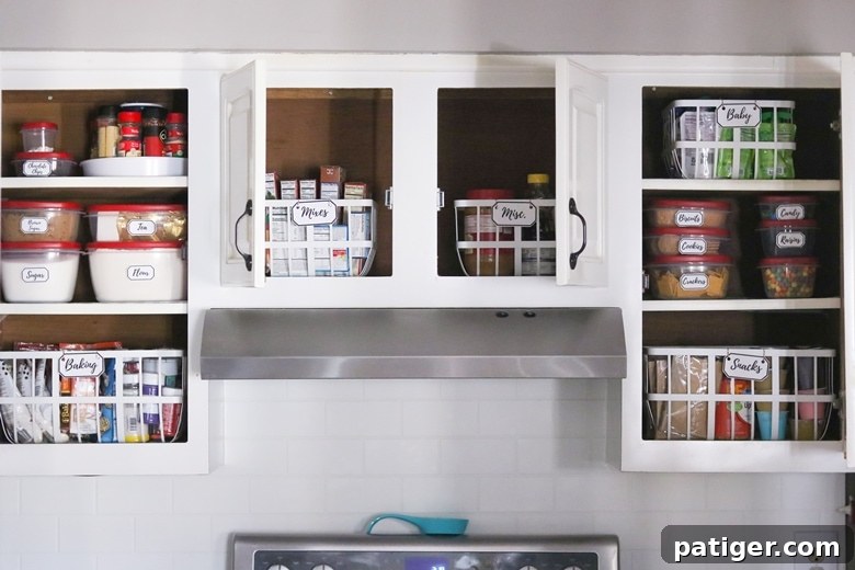 Tackle pantry organization with these 9 simple steps to clean and organize your pantry. Plus, download these free printable pantry labels!