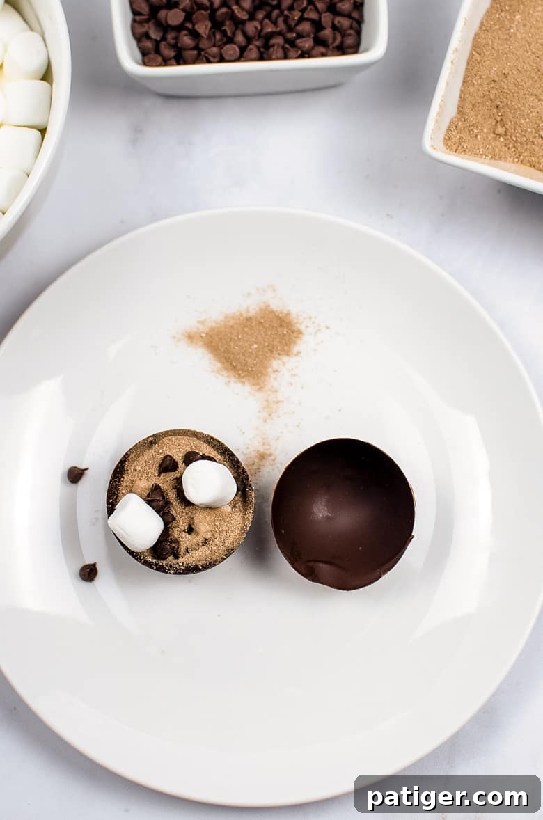 How to Make Hot Chocolate Bombs