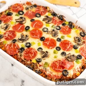 Delicious Baked Cheesy Pizza Pasta Casserole