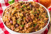 Slow Cooker Chuckwagon Beans