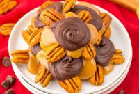 Gourmet Pecan Caramel Turtles